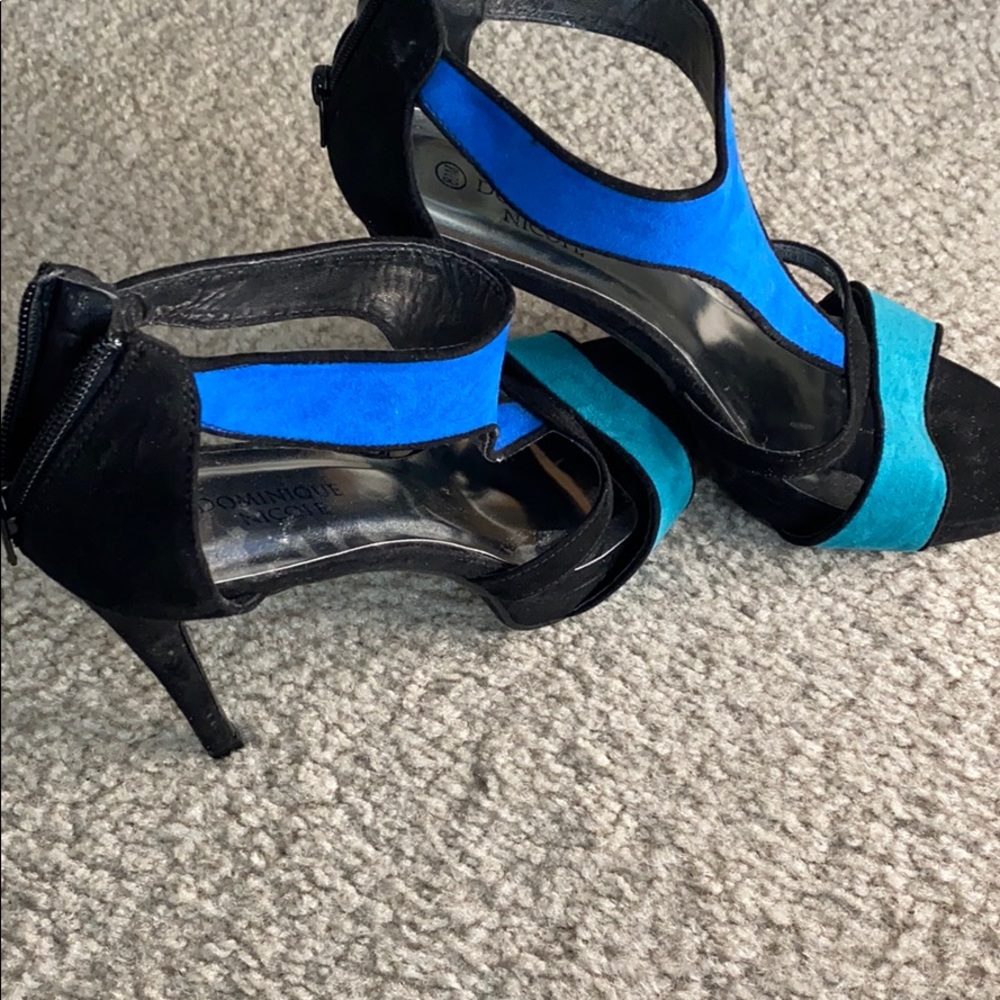 Heels - Picture 3 of 3